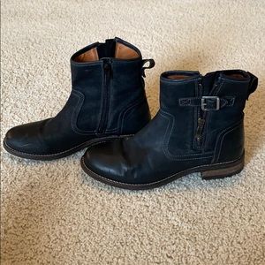 Taos black booties